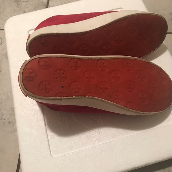 Shoes - Picture 1 of 4